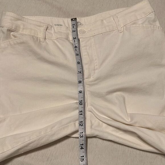 St John’s Bay size 14 white crop jeans with front and back pockets GUC - Picture 8 of 12